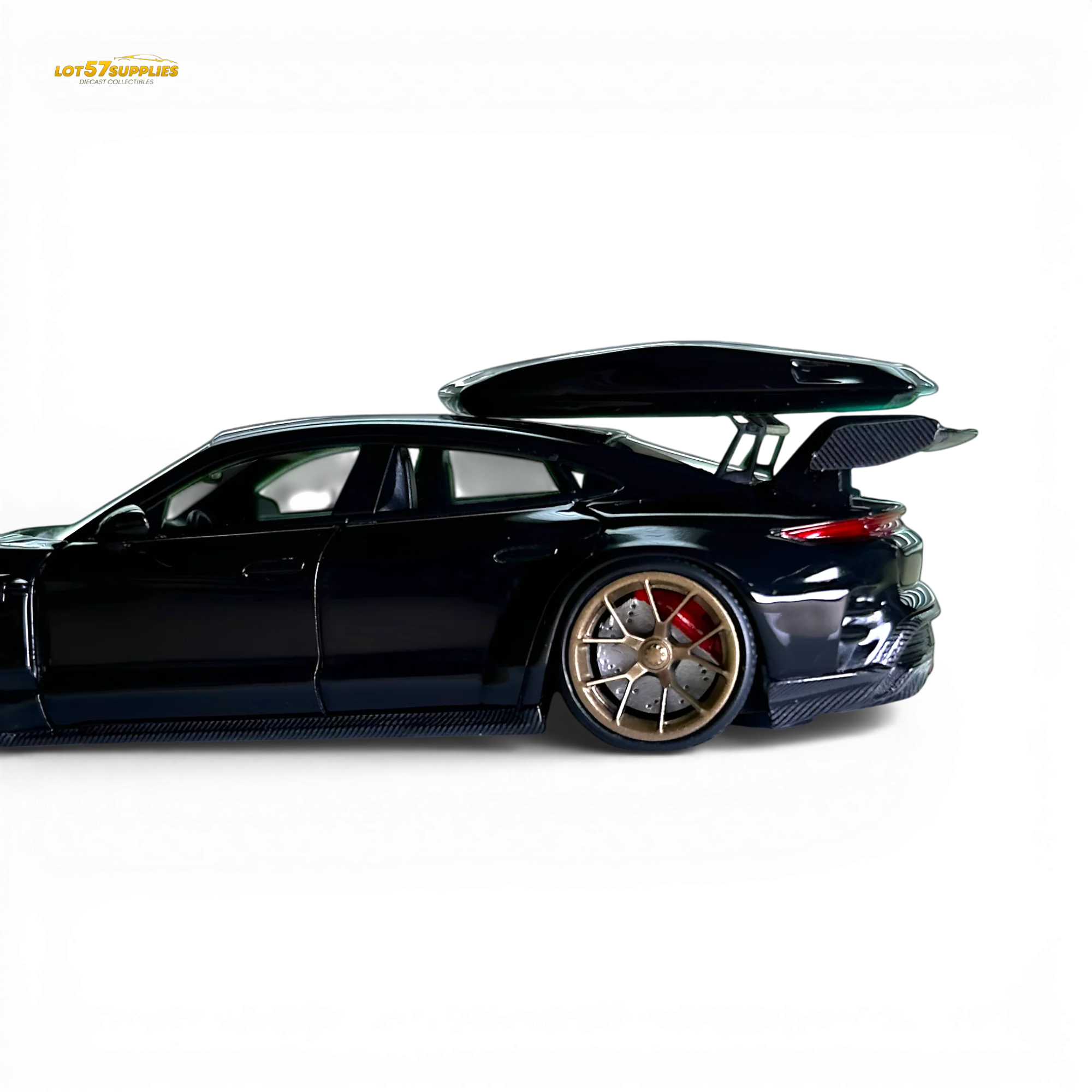 404ERROR Porsche Taycan Black with Roof Box 1:64 - Image 6