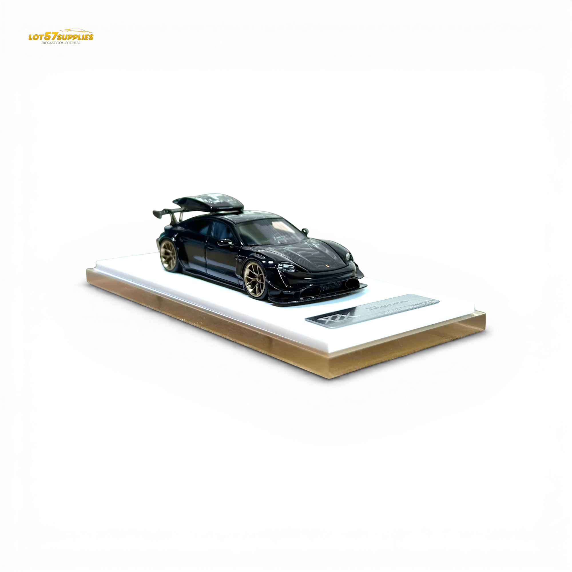404ERROR Porsche Taycan Black with Roof Box 1:64 - Image 8