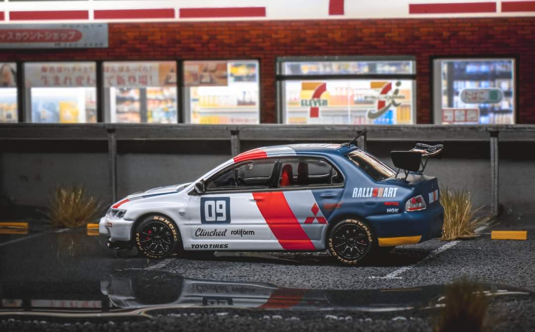 Speed GT Mitsubishi Evolution 9 Ralliart 1:64 - Image 3